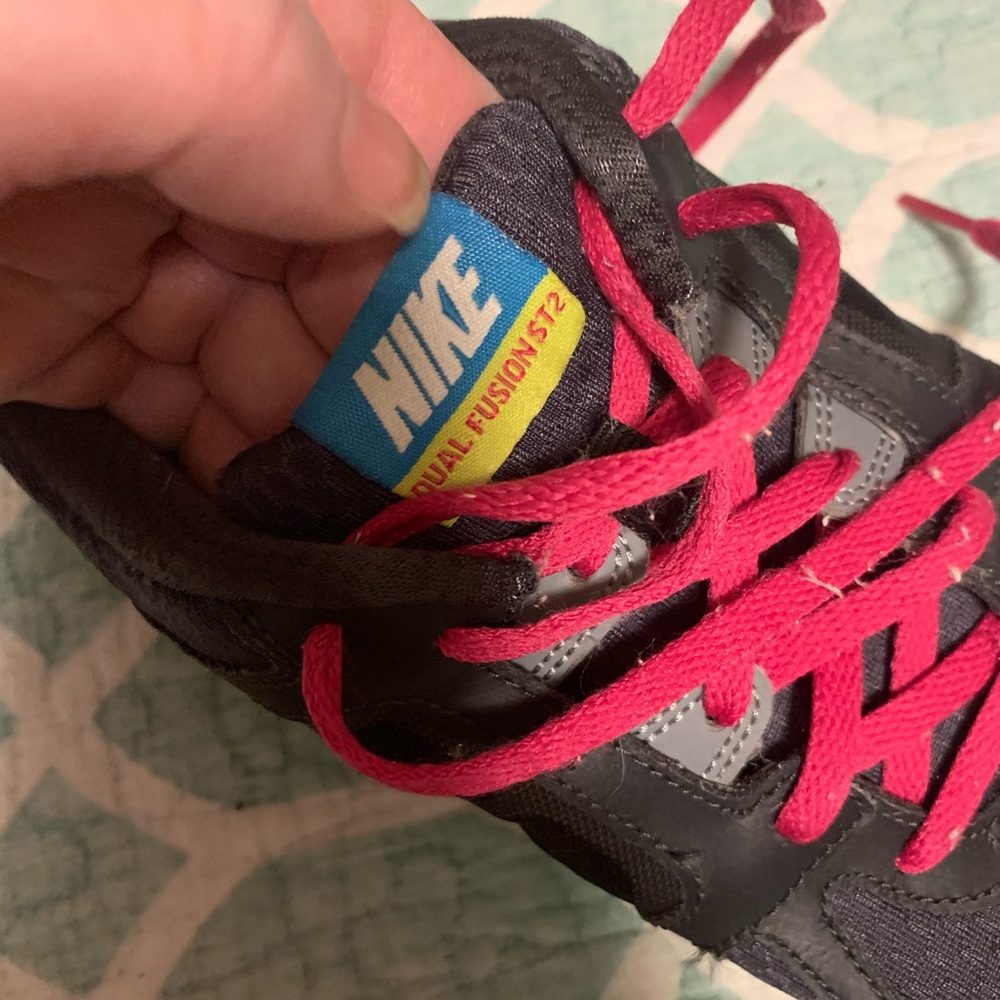Black Nikes - Picture 5 of 5